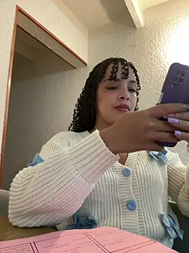 Yasmin777_ - my pussy in your face