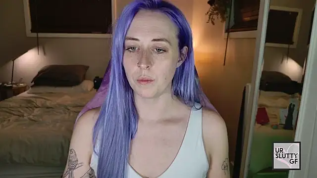 Ursluttygf - dildo tip tease + eye contact