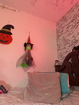 Lili__taylor - ☠toy control x 3 min 👅💦
