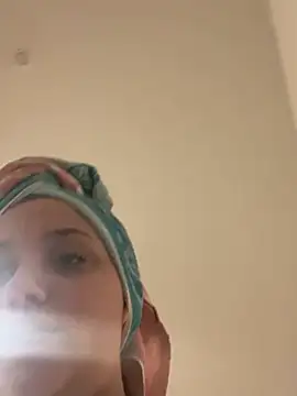 ErikaLuvX - dildo fuck my wet pussyyy for 3 min 💦💦