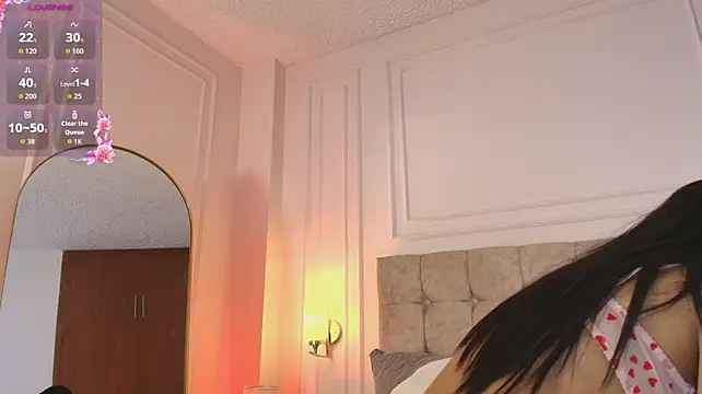 JasmineRoss_1 - show oil : ass or boobs