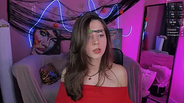 Kitniss_dreamy - flash boobs