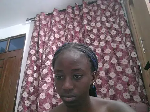 Darkpretty23 - make daddy cum