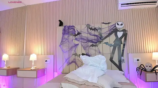 Layla_tyla18 - SPANK ASS + LUSH FULL CONTROL