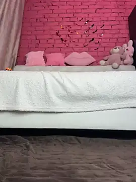 NinaVerse - fuck me with dildo + SQUIRT