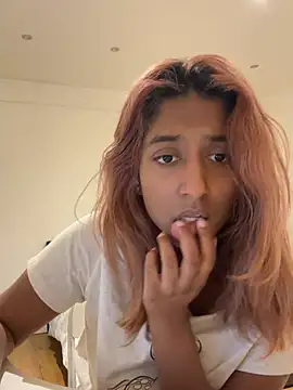 DonnaShy - Sexy Poses🫦