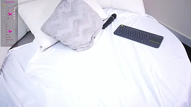 Camilaperson - spanking ass hard