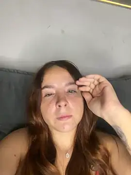 BrunaMendees - Sentar no dildo