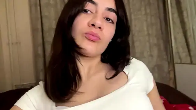 Ledi_Asthik - show my belly + feet