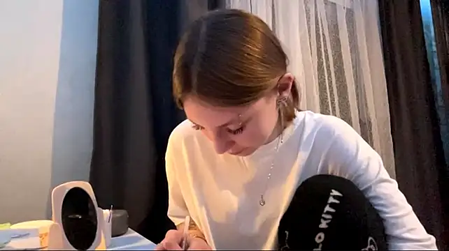 LexieParmele - two air kisses for you
