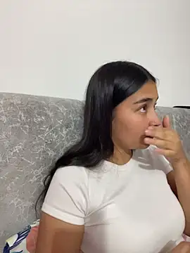 I_Samanthaa - Show ass🍑 + Twerking😼