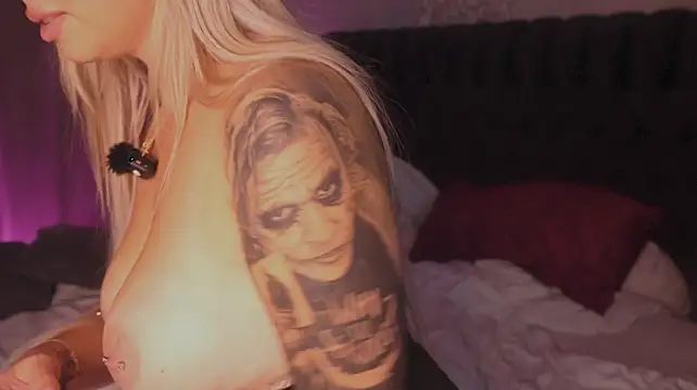 SweetBella95_ - close up pussy play lt get 1 vid <3