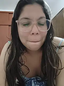 Carliina_Soussa - Show vagina, tits