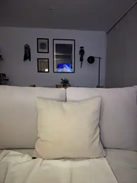Rae_Lil_White - 🔥 LAST TIPPER GETS 5 MIN CONTROL DOMI