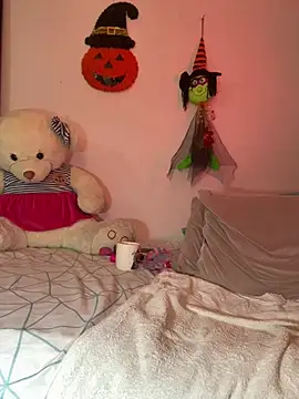 Lili__taylor - ☠toy control x 3 min 👅💦