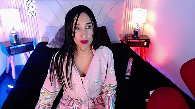 Chloe__Brm - TOPLESS + OIL BOOBS