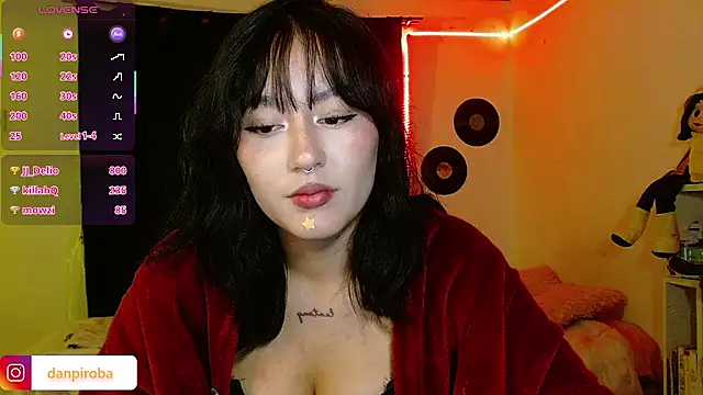 Ludo_kitty - play whit dildo