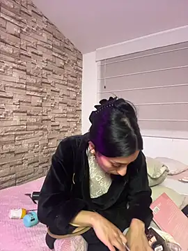 Lucyjoi - Make me cum!!
