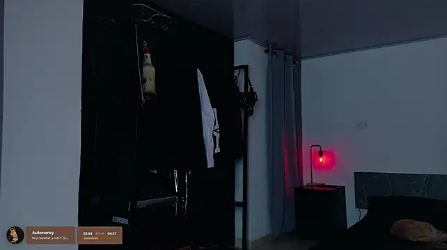 Angelabl0odborne - Doggy style + spank ass x10 🖤