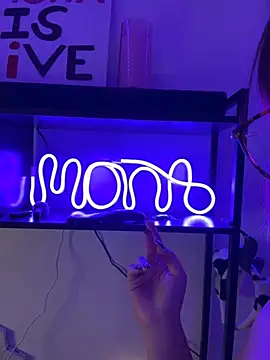 Moan4mona - Shove a cock down my throat 🍆🫦