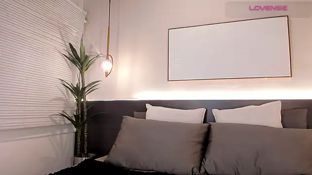 GretaVelvet - Fuck My Pussy + Anal Plug