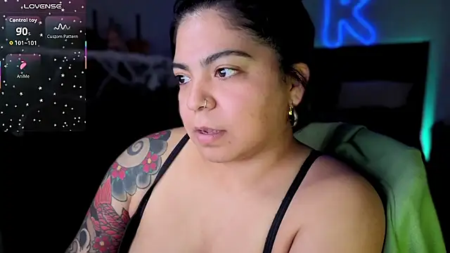 Kimmiakiss22 - Make Me Wet