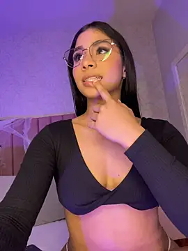 AmaraMorgan - Time To Get Me Oiled On My Butt 🍑