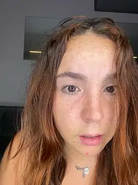BrunaMendees - Sentar no dildo