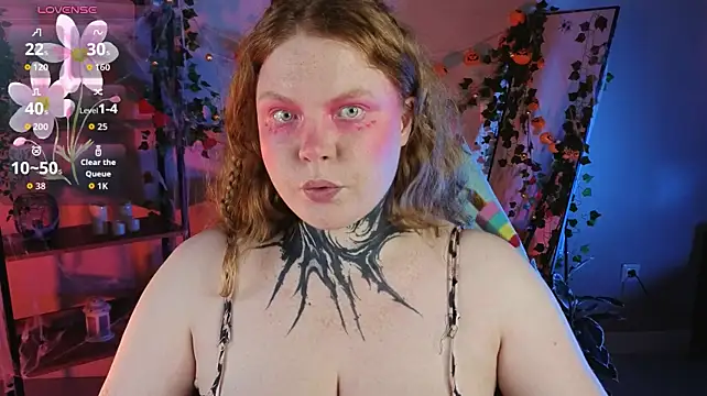 Cassie_xKiss - bare chest