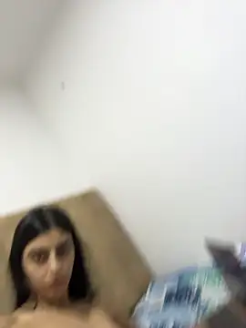 Cristel_17 - Spanks ass and wink