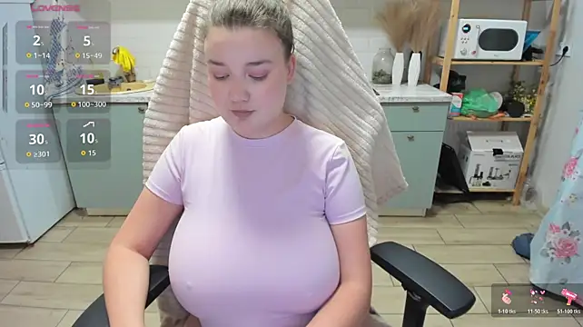 LinaElasm - oil boobs