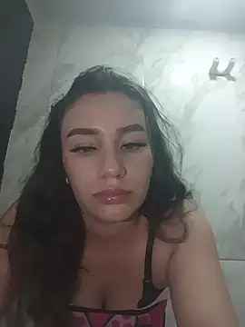 AbriilBloom - You show breasts