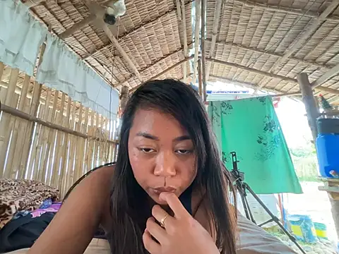 Juliet_official_pro - Walk naked