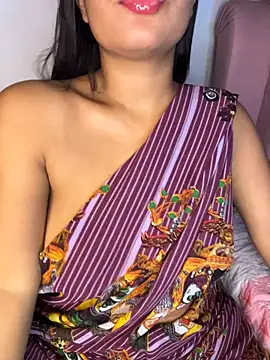 Shara_queen1 - 2 fingers in my pussy