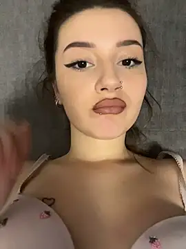 KiraSakura - TAKE OFF BRA