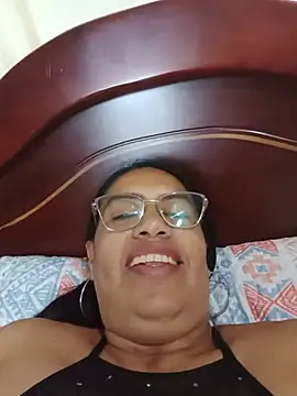 Emilif_ - Show pussy x 3mn