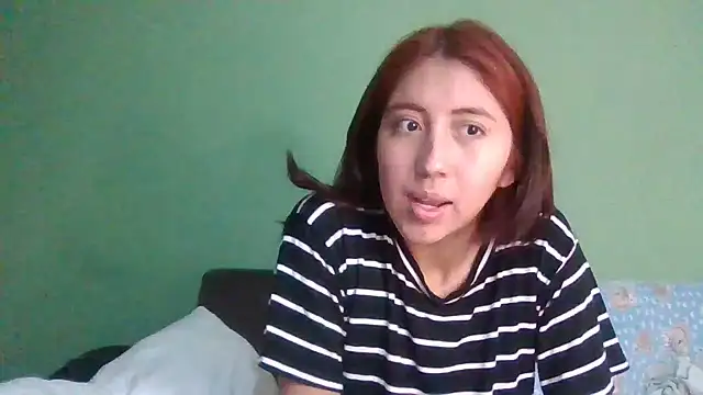 Sarah12333 - En cuatro las dos