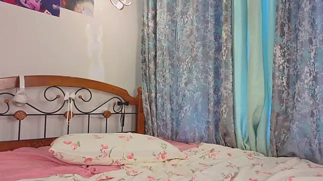 Vialeta_baby - top off tease titties