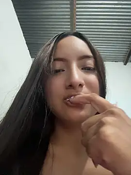 Melissamar - Fingeryn pussy