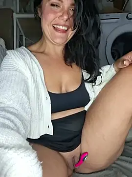 Xladycharme - Squirt💦 salope 200 jetons= 3videos