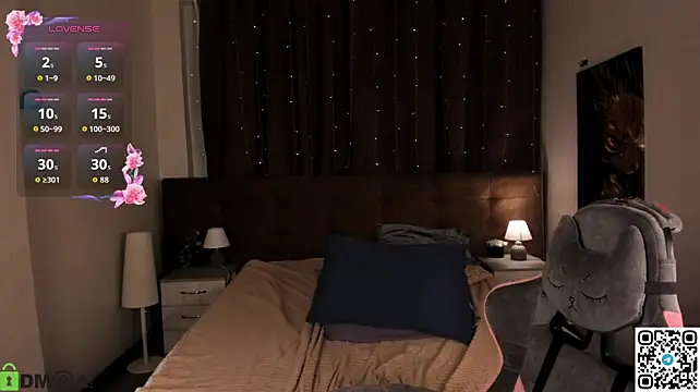 Betty_Andrews - massage sexy boobs
