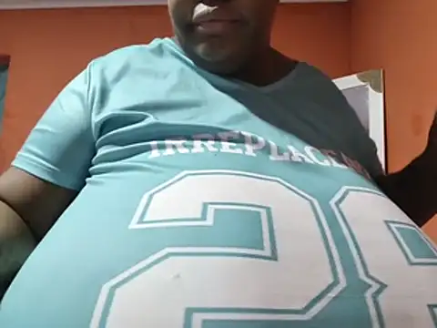 Jhajann - Aplaudir con mis enormes tetas
