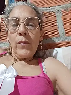 NanitaFun - Eusar lencería roja 🍎