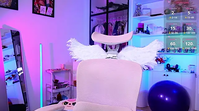 HolliWould_ - 💕PLAY WITH PUSSY💕