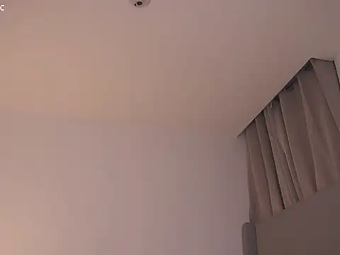 Nadiaa_ - plug anal