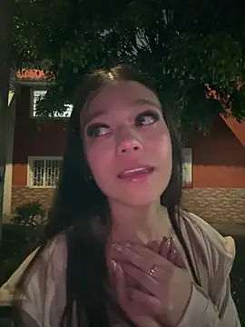 Alyshanon18 - SUCK BOOBS HARD😱🥵