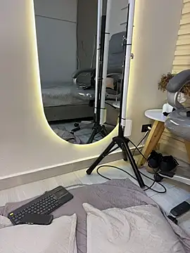 Aida_moreno - finger in ass