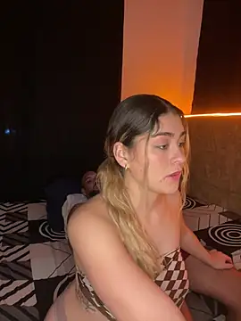 DarknLightt - Naked for 5 minutes