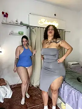 Shurabig - we show our pussy