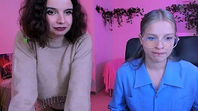 Mia_mooon_ - dance topless in panties